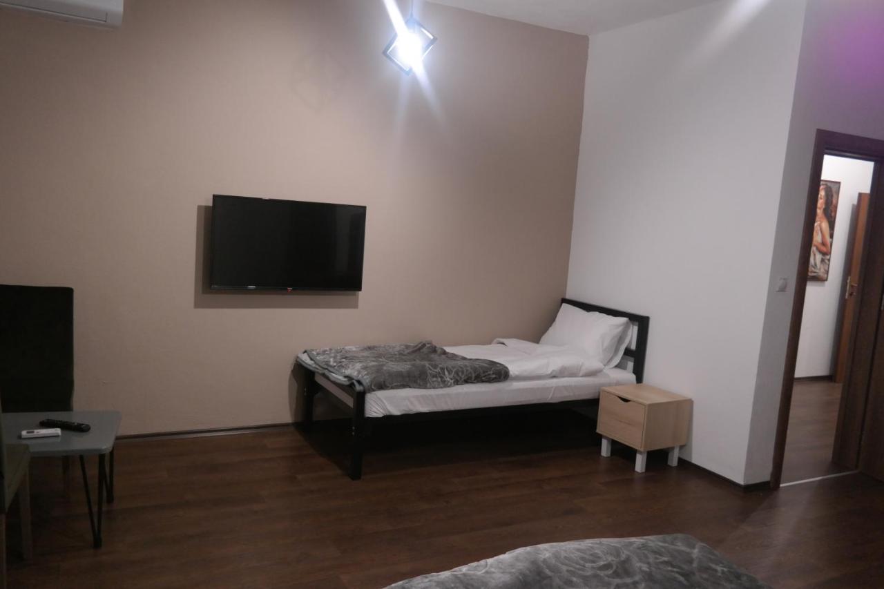 Villa Family Куманово Экстерьер фото